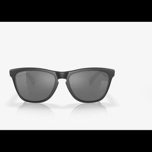 Black Oakley Frogskins